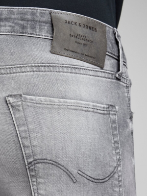 12147024 grey denim
