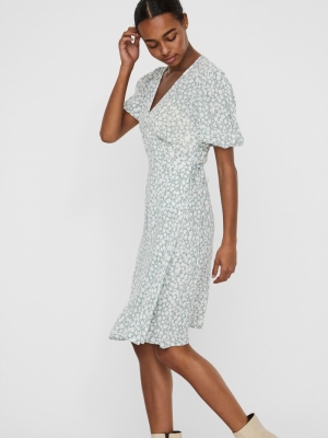10240380 green milieu