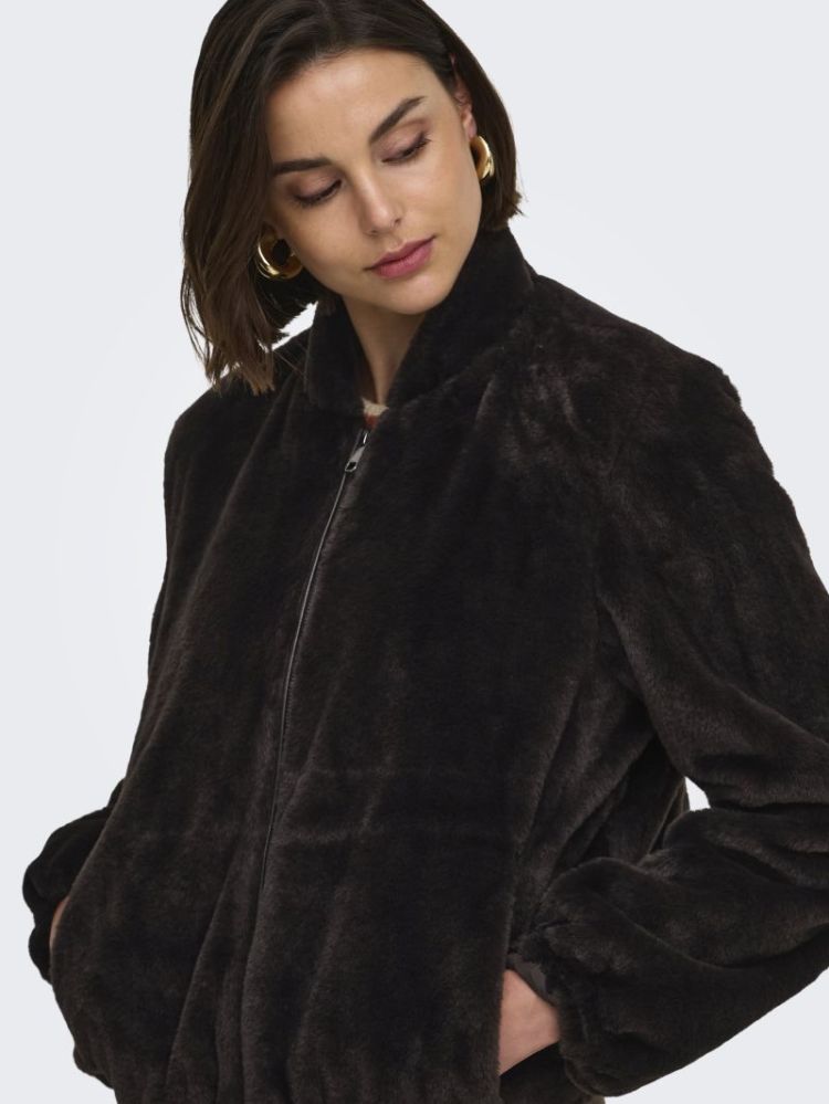 JDYMACY FAUX FUR BALLOON JACKE 244915001 Choco
