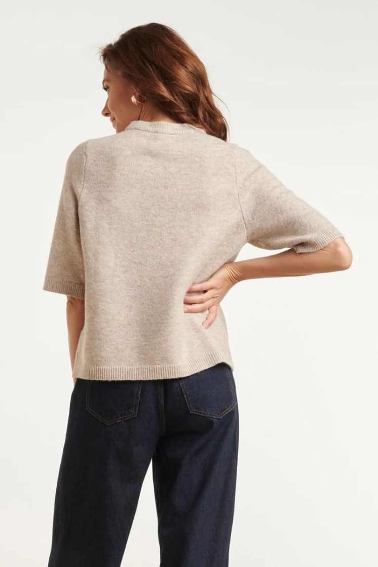  745 taupe