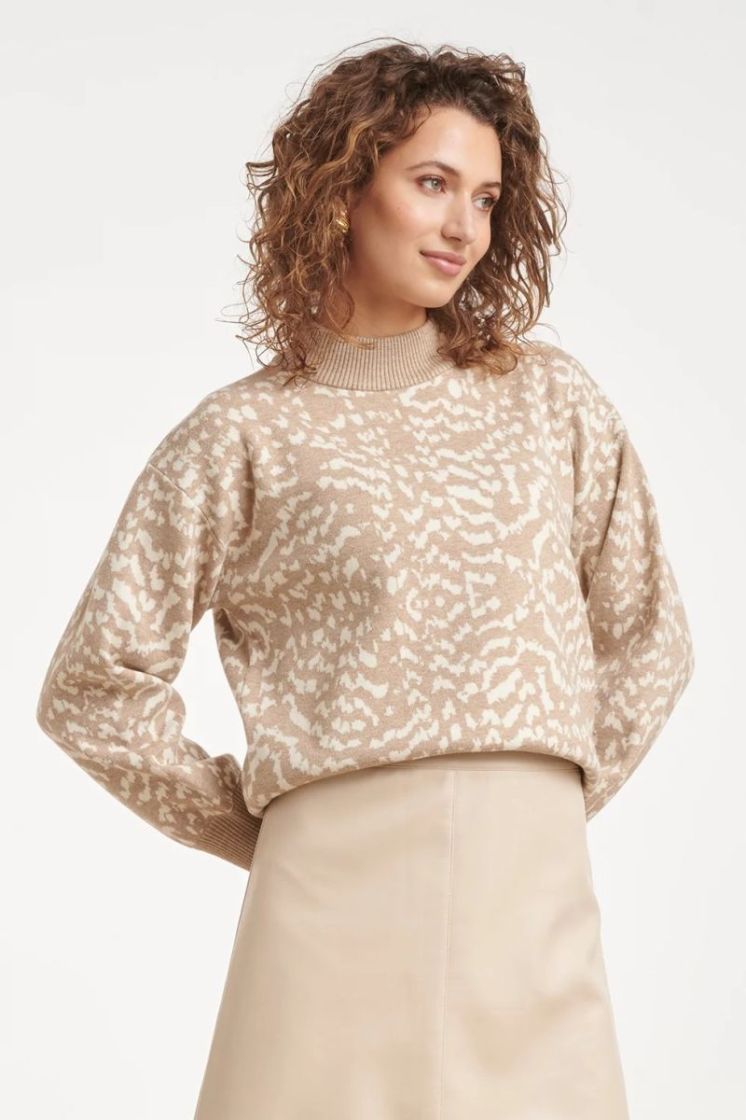  745-010 taupe-o