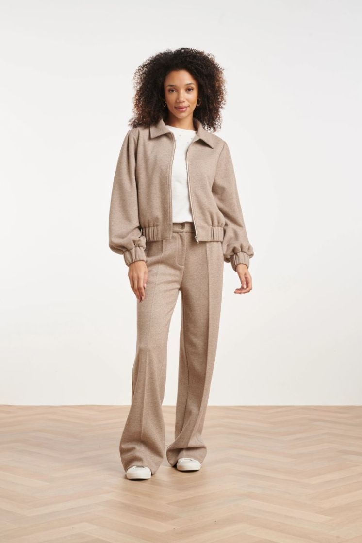  745 TAUPE