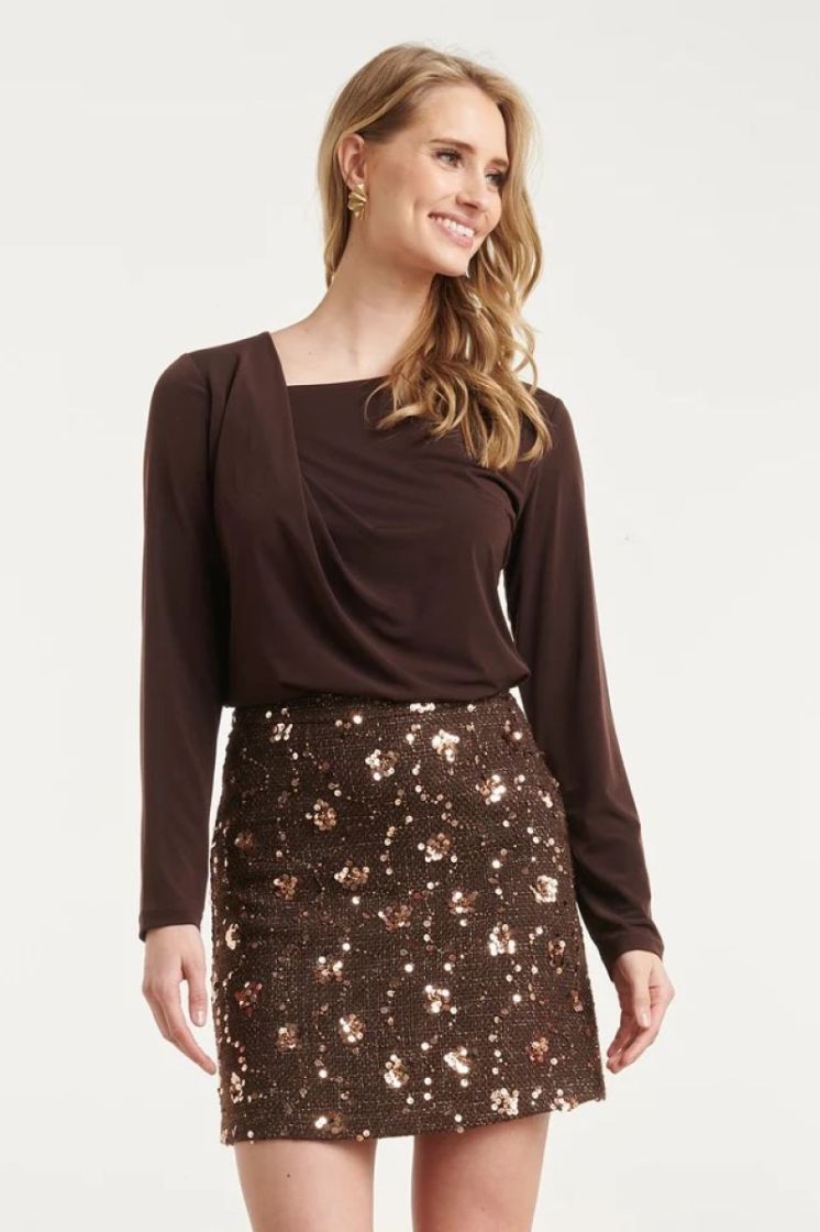  775 brown